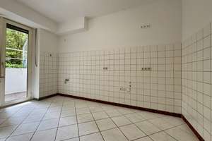 70 m², 2 Zimmer, Küche, Diele, Bad mit Fenster, Balkon! – Windscheidstraße 19, 40239 Düsseltal, Düsseldorf – Vorschaubild 4