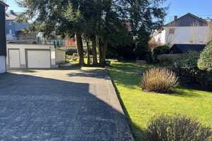 Massives Zweifamilienhaus mit großem Grundstück in ruhiger, zentraler Lage von Struthütten! – Siegen-Wittgenstein (Kreis) – Vorschaubild 4