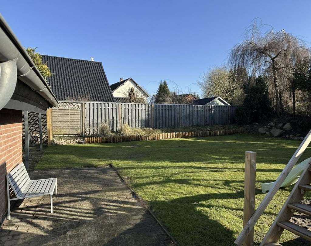 Immobilie in Steinburg - Individuelle Doppelhaushälfte im skandinavischen Stil - Bild 2