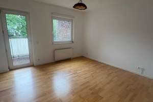 Toplage in Rodenkirchen! Helle 4-Zimmerwohnung mit Balkon – Die vollständige Adresse der Immobilie erhältst du vom Anbieter., 50996 Rodenkirchen (Ortsteil), Köln – Vorschaubild 4