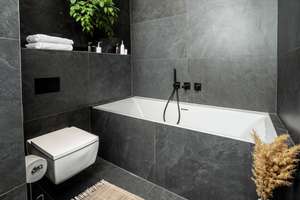 Großzügiges Mehrgenerationenhaus mit 4 Wohnbereichen und Indoor-Pool – Die vollständige Adresse der Immobilie erhältst du vom Anbieter., 12349 Buckow, Berlin – Vorschaubild 11