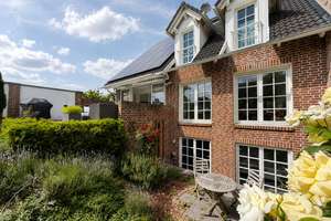 Familienhaus in Rheinnähe in begehrter Siedlung von Lörick mit separater Einheit – Die vollständige Adresse der Immobilie erhältst du vom Anbieter., 40547 Lörick, Düsseldorf – Vorschaubild 1