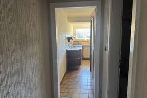 Großzügige 3- Zimmer-Wohnung in der Damschkestr. 35 in Lübeck zu vermieten! Otto Stöben GmbH – Damaschkestr. 35, 23560 Sankt Jürgen, Lübeck – Vorschaubild 4