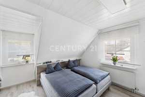 Modernisiertes Einfamilienhaus mit stilvollem Garten – Regensburg (Kreis) – Vorschaubild 7