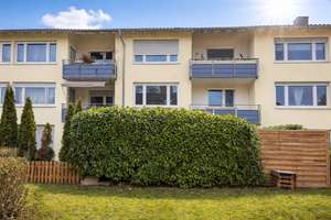 Einziehen & Wohlfühlen – sanierte 3-Zimmerwohnung in Stuttgart-Stammheim – Ottmarsheimer Straße 7, 70439 Stammheim-Mitte, Stuttgart – Vorschaubild 2