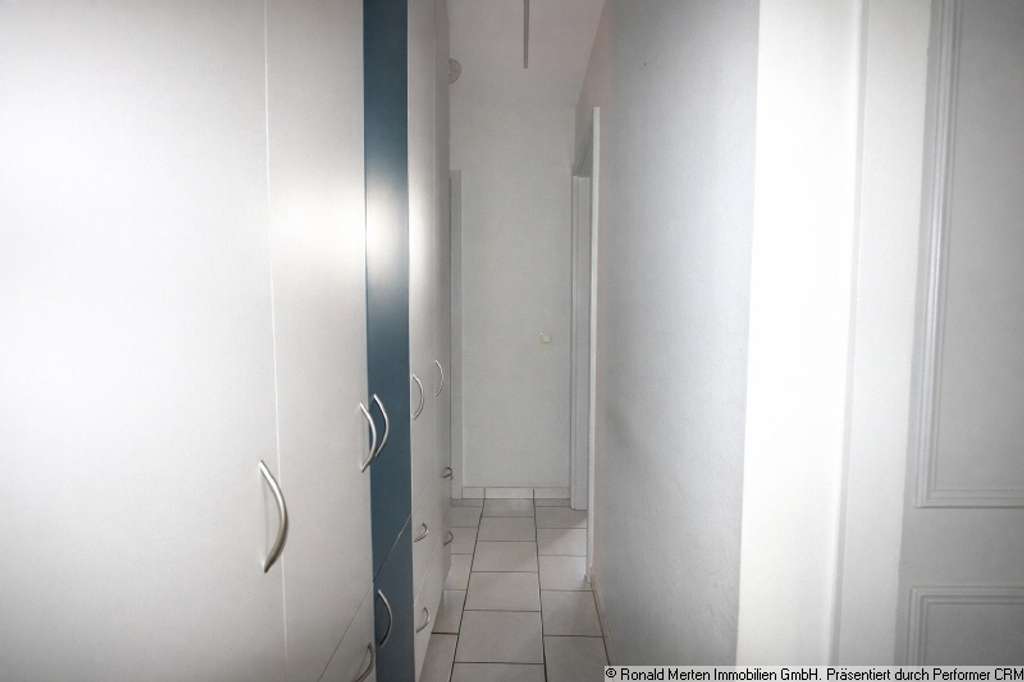 Immobilie in Amt Wachsenburg - Amt Wachsenburg - freistehendes EFH mit großem Grundstück, bezugsfrei - Bild 3