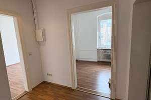 Komfortable 3-Zimmer-Wohnung mit Einbauküche ab März verfügbar – Schöttlerstraße 17, 38122 Westliches Ringgebiet, Braunschweig – Vorschaubild 9