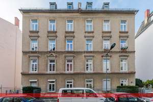 Frankfurt-Bornheim: Gepflegtes Mehrfamilienhaus mit 17 Wohnungen und historischem Altbaucharme – 60389 Nordend-Ost, Frankfurt am Main – Vorschaubild 2
