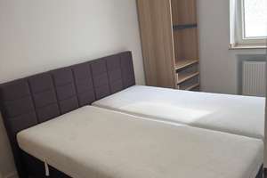 Kernsanierte und Möblierte 3-Zimmer-Wohnung mit Balkon in zentraler Lage von Düsseldorf – Schützenstrasse 36, 40211 Stadtmitte, Düsseldorf – Vorschaubild 3
