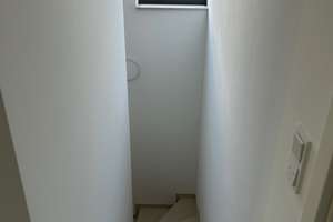 Erstbezug Maxhof - Exklusive 4-Raum-Maisonette-Wohnung mit geh. Innenausstattung mit Garten und EBK – Pippinplatz 6, 81475 Fürstenried-West, München – Vorschaubild 11