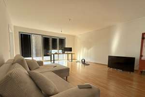 Möblierte Wohnung auf Zeit *** sehr zentral in Stadtmitte mit Tiefgaragenstellpatz