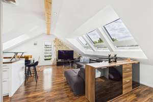 Helle 3-Zimmer-Dachgeschosswohnung mit Süd-Loggia in München-Allach – Die vollständige Adresse der Immobilie erhältst du vom Anbieter., 80997 Allach, München – Vorschaubild 6