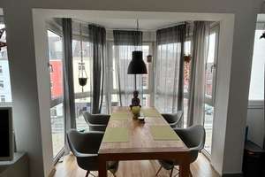 Teilmöblierte, stilvolle 2 Zimmer-Wohnung mit Erker in Köln Bayenthal/Südstadt nah zum Rhein