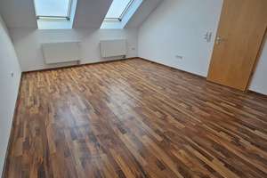 Helle DG-Wohnung mit Galerie, ca. 64 m² WZ, Kamin, Gäste-WC, gr. Balkon, Lift, SP mgl. – Die vollständige Adresse der Immobilie erhältst du vom Anbieter., 4103 Zentrum-Südost, Leipzig – Vorschaubild 16