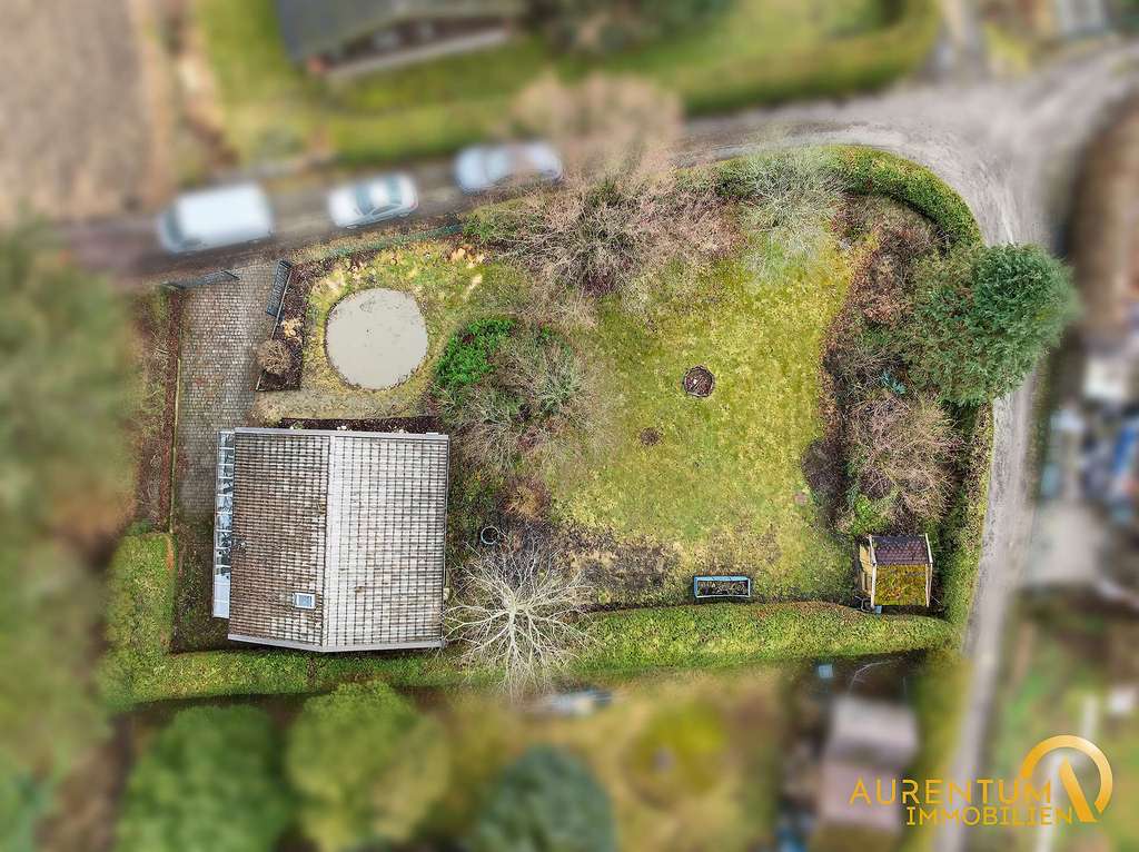 Immobilie in Wurmsham - Charmantes Ferienhaus auf großem Grundstück – inklusive genehmigter Neubauplanung - Bild 3