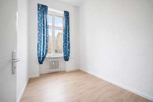 🌈 Wohnen im Regenbogen-Kiez - Moderner 2-Zi Altbau-Traum mit EBK nahe Viktoria-Luise-Platz – Die vollständige Adresse der Immobilie erhältst du vom Anbieter., 10781 Schöneberg, Berlin – Vorschaubild 4