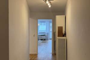 Helle 1-Zimmer-Wohnung mit Balkon in zentraler Lage von Stuttgart – Gymnasiumstraße 52, 70174 Neue Vorstadt, Stuttgart – Vorschaubild 7