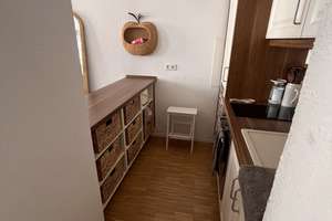 Charming 1-Room Apartment in the Heart of Nürnberg Altstadt | 45 m² | €745 Warm | Available 1 Nov – Geiersberg 15, 90403 Altstadt, Sankt Sebald, Nürnberg – Vorschaubild 8