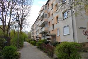 +++ VOLLSANIERTE SONNENWOHNUNG SUCHT NEUEN EIGENTÜMER +++ – Heidekampweg 77, 12437 Baumschulenweg, Berlin – Vorschaubild 1