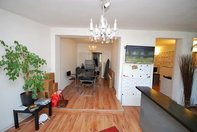 Wohnung mit Laden- oder Bürofläche in Hamburg-Groß Flottbek
