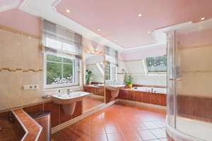 Exklusiver Wohnkomfort mit Indoor-Pool in erstklassiger Lage – Die vollständige Adresse der Immobilie erhältst du vom Anbieter., 12559 Müggelheim, Berlin – Vorschaubild 9