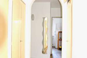 Stilvoll saniert: Vier-Zimmer-Wohnung in Würzburg – 97082 Steinbachtal, Würzburg – Vorschaubild 2