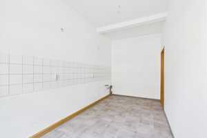 Gemütliche 3-Raum Erdgeschosswohnung mit Jalousien – Kaiserstraße 46, 8209 Vogtlandkreis – Vorschaubild 6