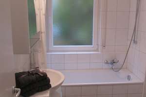 Schöne möblierte 2,5 Zimmerwohnung grün und fußläufig zur Innenstadt – Seestr. 45, 70174 Relenberg, Stuttgart – Vorschaubild 12