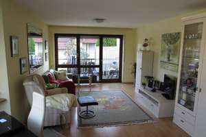 Gepflegte Wohnung mit Balkon und EBK in Weinstadt-Endersbach