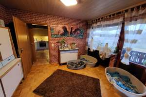 Großes Zweifamilienhaus mit Einliegerwohnung und Ausbaureserve! – Die vollständige Adresse der Immobilie erhältst du vom Anbieter., 35460 Staufenberg – Vorschaubild 3
