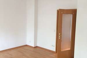 +++Schicke Wohnung in direkter Uni-Nähe + große Sonneterrasse + grüner Hinterhof+++ – Dittesstraße 12, 9126 Bernsdorf, Chemnitz – Vorschaubild 6