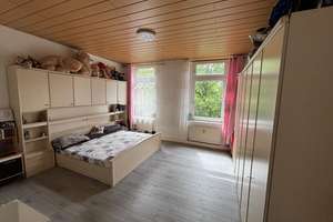 Wohnen mit Charakter: 3-Zimmer-Wohnung in Krefeld-Stadtmitte