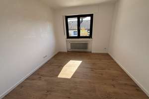 Frisch renoviert und chic - Bungalow mit Einliegerwohnung! – Die vollständige Adresse der Immobilie erhältst du vom Anbieter., 32760 Detmold – Vorschaubild 14