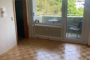 Komplett frisch renovierte, lichtdurchflutete 2-Zimmer-Wohnung in Stuttgart Vaihingen – Im Lauchhau 9, 70569 Lauchäcker, Stuttgart – Vorschaubild 2