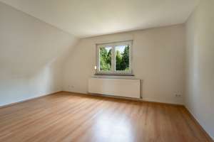 Freistehendes Traumhaus im Musikerviertel von Leverkusen-Schlebusch – Die vollständige Adresse der Immobilie erhältst du vom Anbieter., 51375 Schlebusch, Leverkusen – Vorschaubild 3