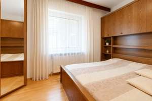 Gemütliche Wohnung mit Kamin und Balkon im Diplomatenviertel – Die vollständige Adresse der Immobilie erhältst du vom Anbieter., 60487 Bockenheim, Frankfurt am Main – Vorschaubild 7