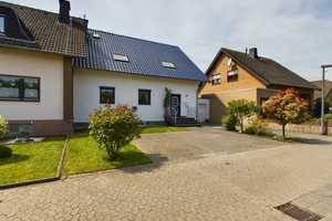 Modernisiertes und äußerst gepflegtes Einfamilienhaus mit Einliegerwohnung in  Zülpich - Bürvenich. – Eldernstraße 34, 53909 Euskirchen (Kreis) – Vorschaubild 3