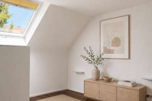 Exklusive 3-Zimmer-Dachgeschosswohnung mit Weitblick in Süd-Ausrichtung – Die vollständige Adresse der Immobilie erhältst du vom Anbieter., 42115 Elberfeld West, Wuppertal – Vorschaubild 8