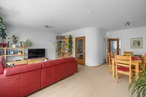 Charmantes Reiheneckhaus mit Garten in ruhiger Lage von Diedorf-Lettenbach - perfekt für Familien! – Augsburg (Kreis) – Vorschaubild 3