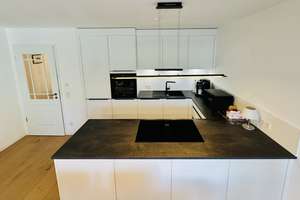 Modernes Wohnen in Regensburg: Helle 3-Zimmer-Wohnung mit Balkon – 93059 Weichs, Regensburg – Vorschaubild 2