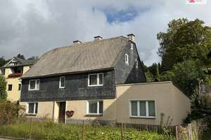 Sanierungsbedürftiges Einfamilienhaus in Gelenau kaufen – Fachwerkhaus mit Garten und Doppelgarage – 9423 Gelenau/Erzgebirge – Vorschaubild 3