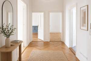 Drei-Zimmer-Stilaltbauwohnung in Bestlage – Die vollständige Adresse der Immobilie erhältst du vom Anbieter., 60323 Westend-Süd, Frankfurt am Main – Vorschaubild 4
