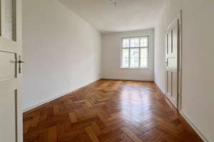 klassische 3 Zimmer-Altbauwohnung mit Balkon und historischem Fischgrätparkett - bezugsfrei – Die vollständige Adresse der Immobilie erhältst du vom Anbieter., 81371 Sendlinger Feld, München – Vorschaubild 10