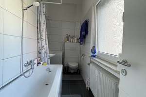 Geschmackvolle Altbauwohnung Komplett Möbliert  in Mannheim – Die vollständige Adresse der Immobilie erhältst du vom Anbieter., 68199 Neckarau, Mannheim – Vorschaubild 12