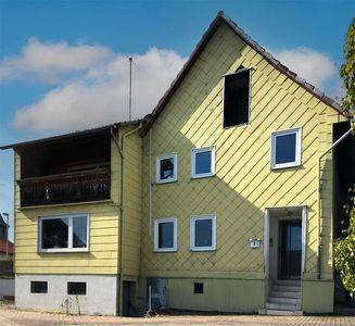 bezugsfreies , freistehendesEinfamilienhaus