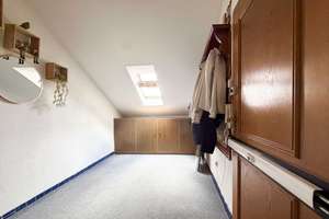 Jetzt vermietet, später wohnen – 3–4 Zimmer, 2 Bäder, Balkon, Garage optional, 5,4 %, D'dorf Hassels – Die vollständige Adresse der Immobilie erhältst du vom Anbieter., 40599 Hassels, Düsseldorf – Vorschaubild 12