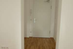 Schicke Terrassenwohnung mit feiner Ausstattung! Sonne, Garten und Carport! – Karl-Liebknecht-Straße 58a, 1109 Hellerau/Wilschdorf, Dresden – Vorschaubild 5