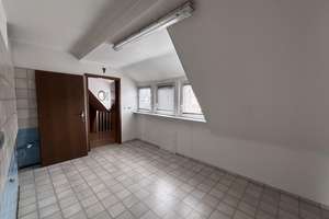 Einfamilienhaus mit zwei Garagen – Die vollständige Adresse der Immobilie erhältst du vom Anbieter., 40670 Meerbusch – Vorschaubild 9