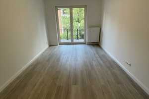 Erstbezug nach Sanierung: ansprechende 2-Zimmer-Wohnung mit Einbauküche und Balkon in Hamburg – Bartholomäusstraße 57, 22083 Hamburg – Vorschaubild 6
