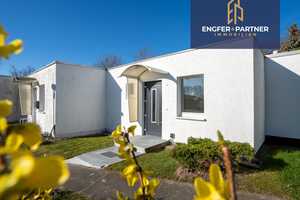 Rarität ! Modernisierter Ferienbungalow auf Eigentumsland - 250m bis zur Ostsee! – Rostock – Vorschaubild 1